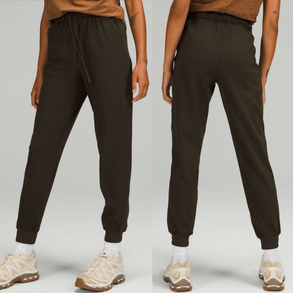 Lululemon Stretch High-Rise Jogger Full Length Dark Olive Sz 6
